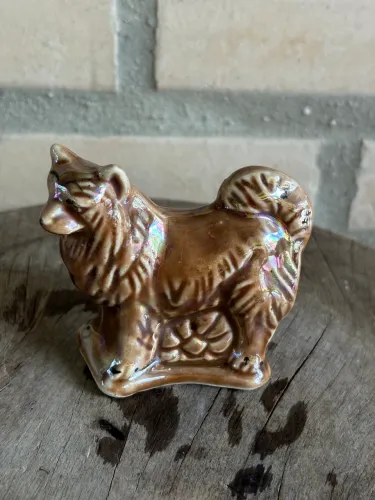 Escultura de cachorro 