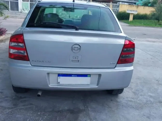 Chevrolet Astra 2.0 8V/ CD 2.0 8V Hatchback 5P MEC 2003