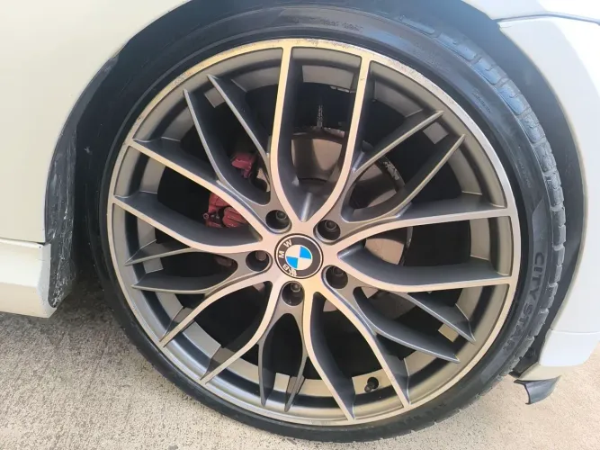 Roda BMW 320i