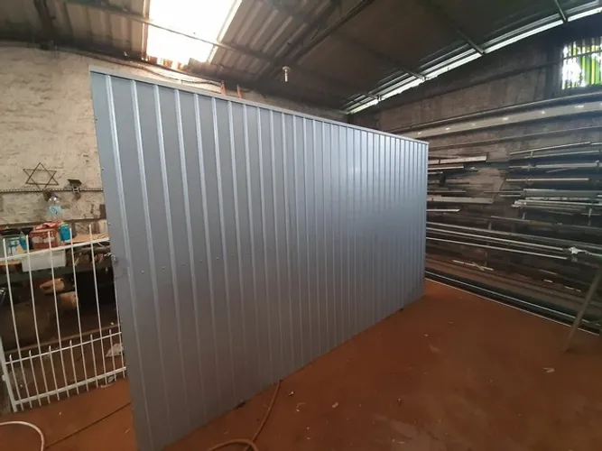 Portão de correr novo medidas 3.25x2.00 