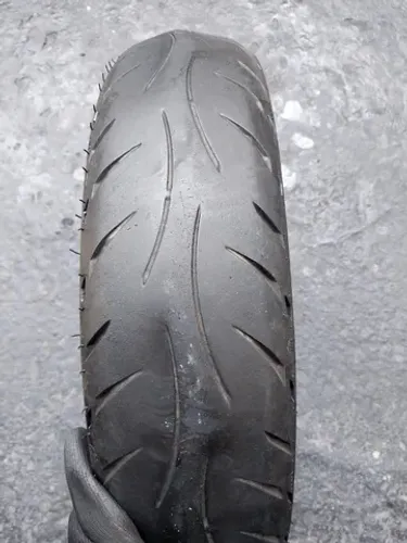 pneu usado metzeler sportec m5 interact 110/70-17