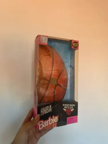 Caixa Barbie NBA Chicago Bulls 1998
