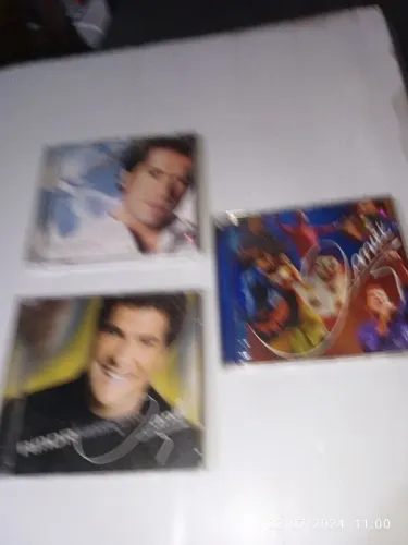 Cantor Daniel, três diferentes CDs 