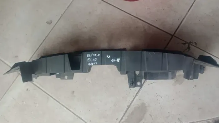 Reforço Para-choque dianteiro Ford KA 2014 / 2018