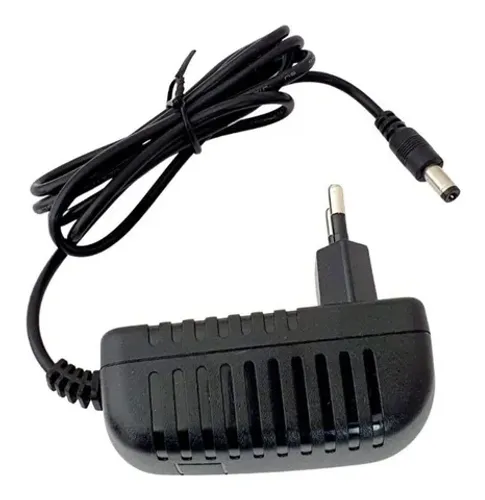 Fonte de Energia 9V / 2.4A plug P4 5.5mm
