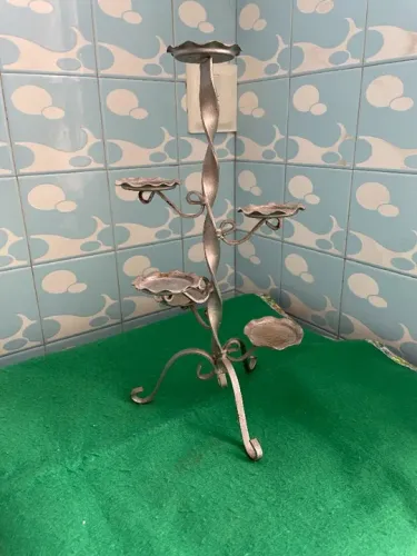 Castiçal de ferro