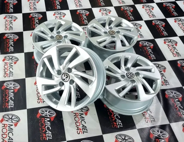 Jogo de Rodas 15 Vw Gol Voyage Gol 4x100 Zeradas