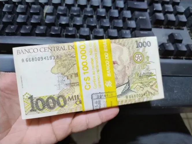 100 Cédulas Antigas de 1000 Cruzeiros (1991) - FE