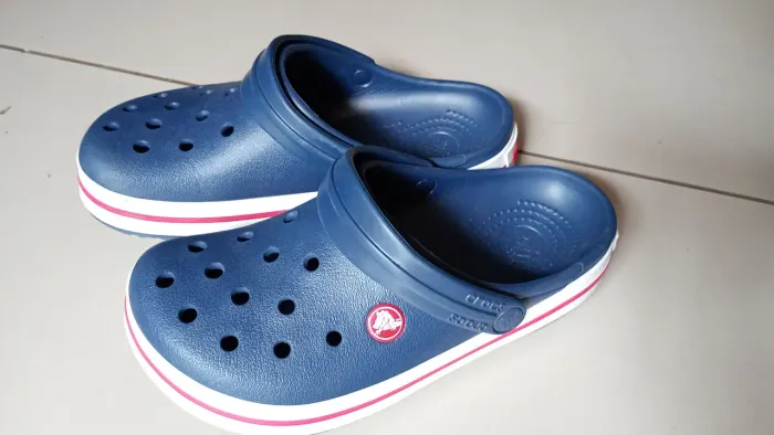 Sandália Crocs Azul 35