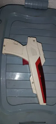 Pistola Luz E Som Tipo Space Pastlilindo Anos 80 (brasil)