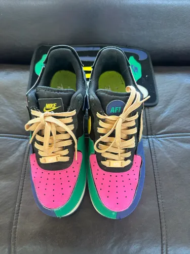NIKE AIR FORCE 1/1 - COLORS
