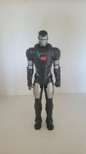 Brinquedo Homem de Ferro quase novo