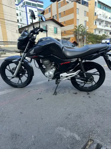 Honda fan 160 único dono pra vender