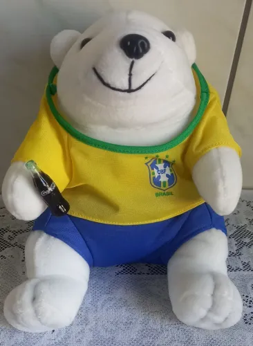 Brinquedo Pelúcia Ursos Esportistas promoção Coca-Cola