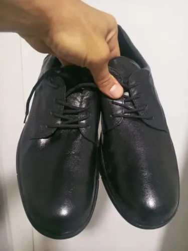 Sapatos de Couro Masculinos Preto. 80,00. Novo. Nunca usado