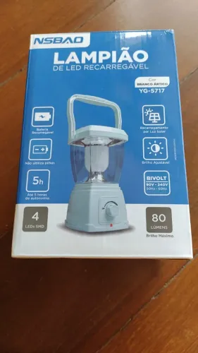 Lampião de LED recarregável