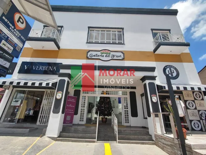 Sala Comercial para Alugar na Galeria Dei Fiore Avenida 9 de Julho Centro de Vinhedo/SP