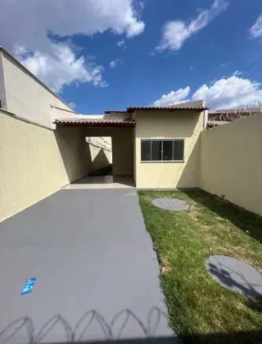 VENDO CASA NA ÁGUAS BRANCAS