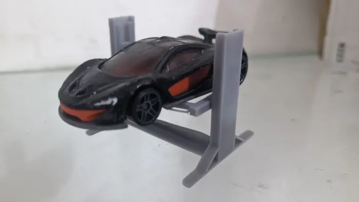 Elevador Elevacar Hotwhells 1:64