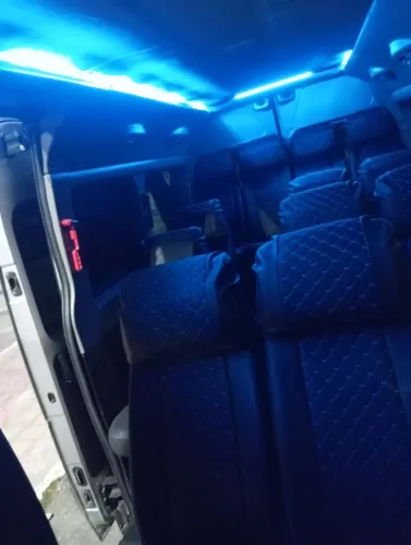 Fretamento e Locações de Vans , ônibus,Utilitários
