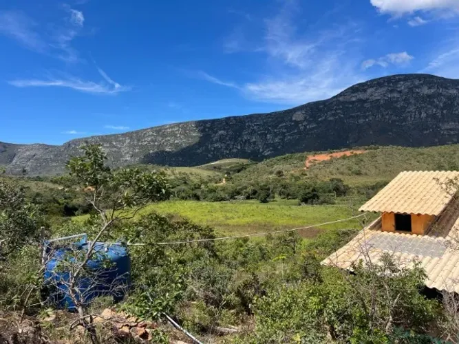 Terreno 25.000m², com casa, poço artesiano , na Lapinha da Serra,Serra do Cipó.