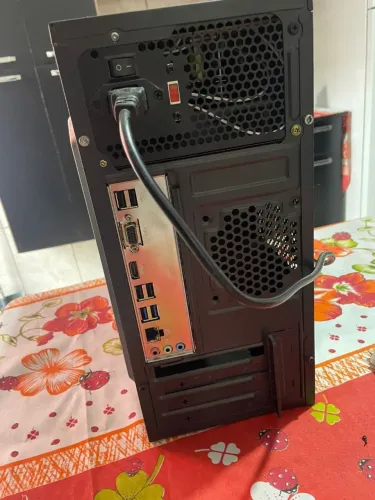 Computador 2 monitor