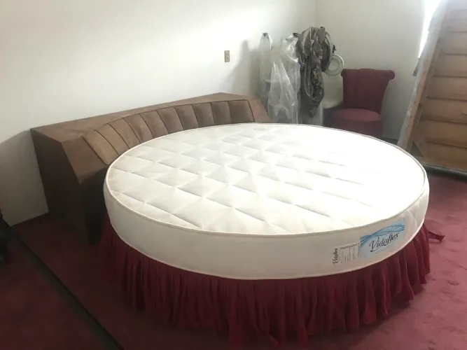 Cama Redonda Queen Base + Cabeceira+colchão -(Produto Novo)