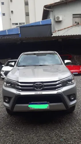 Toyota Hilux CD SRX 4X4 2.8 TDI 16V Diesel Aut. 2018