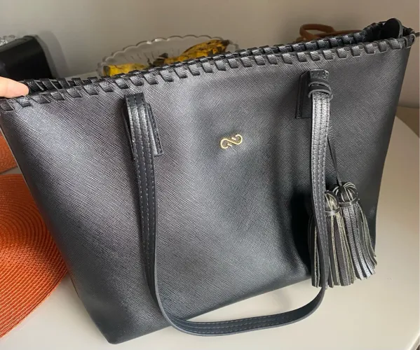 Bolsa de couro preta