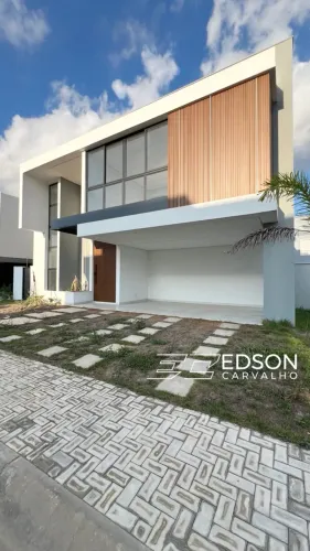 Linda Casa Dúplex no Condomínio Fabergé Residencial com 3 salas