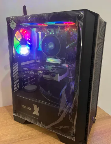 PC GAMER - B650M Gaming Wi-Fi - RTX5060 - AMD Ryzen 5 7600 - SSD 1TB - DDR5 - 16GB