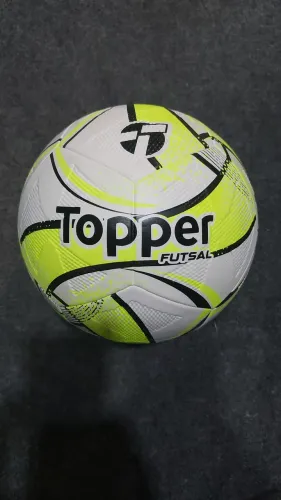Bola de Futsal Topper 