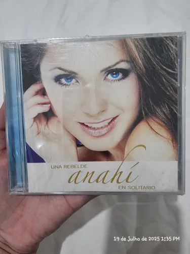 Cd anahi coletânea uma rebelde en solitário