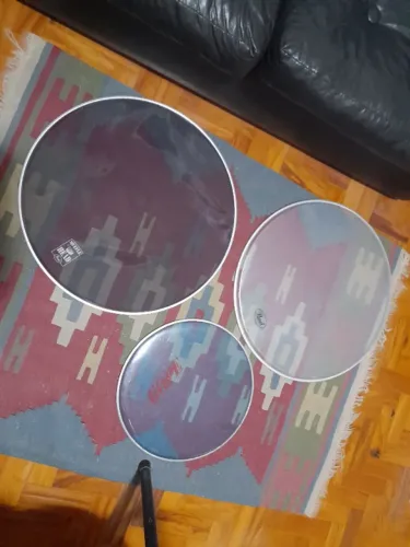 Peles de Bateria 1 Muda Pearl e 2 Transparentes 1Gope e 1 Muda, Usadas, ler a descrição