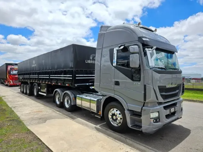 Iveco Hiway440 6x2 Ano17 Automático + 4 Eixo Librelato ano24