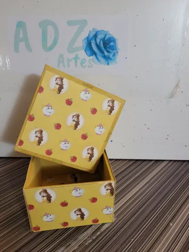 Caixa em MDF Personalizada da Bela e a Fera