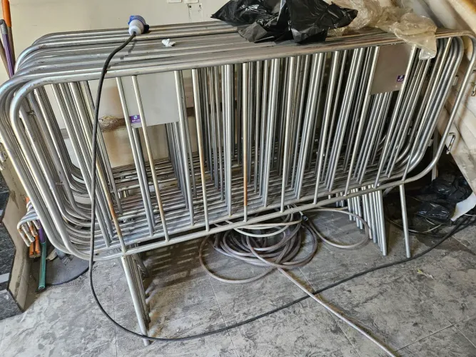 Grade de proteção em aço pintado