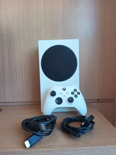 XBOX SERIES S IMPECÁVEL CONTROLES E CABOS