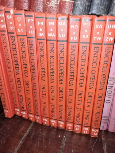 Enciclopédia Delta Júnior Completa (Volume 1 ao 12) - Antiga / Colecionador