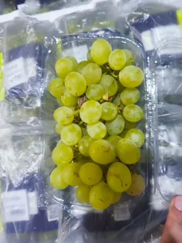 Uvas e morangos delivery 