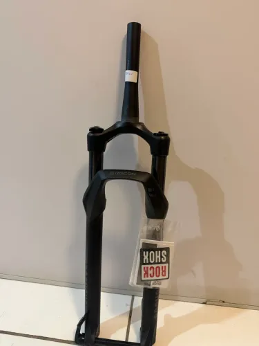 Suspensão aro 29 Rock shox Recon 100mm nunca usada
