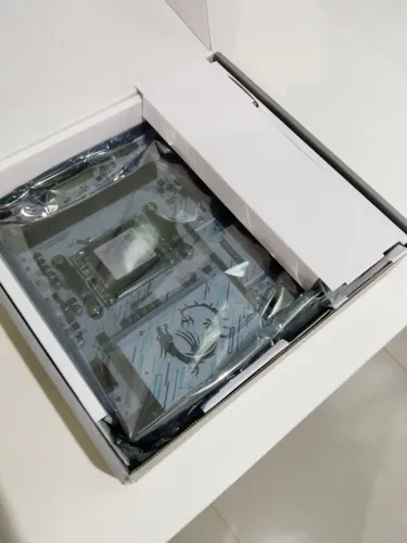 Placa mãe msi b840