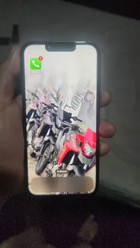 Vendo iphone 13 de 128gb leia
