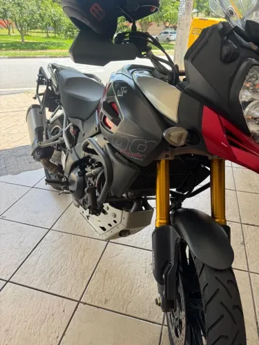 Suzuki - Vstrom 1.000Cc