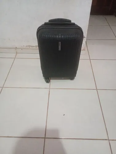 Mala de bordo 10kg nova