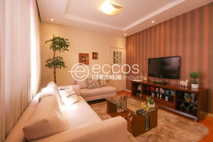 Apartamento à venda, 3 quartos, 1 vaga, Vila Paris - Belo Horizonte/MG