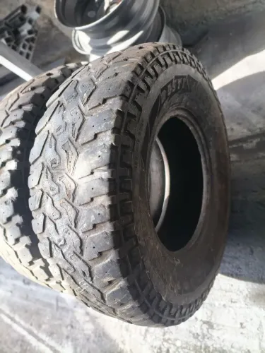 Pneus caminhonete 31x10 -50R 15