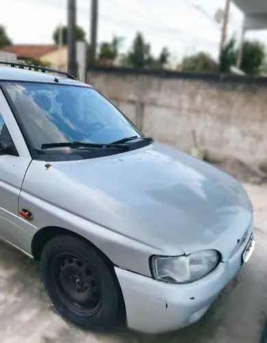 Ford Escort GL 1.8i 16V 4P 1998