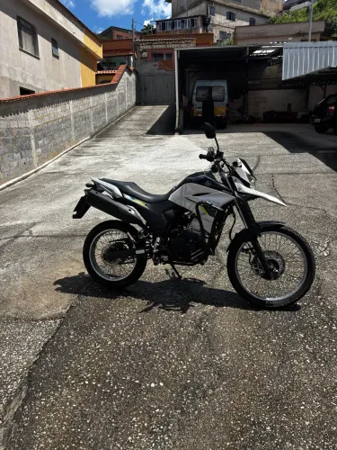 XTZ LANDER 250