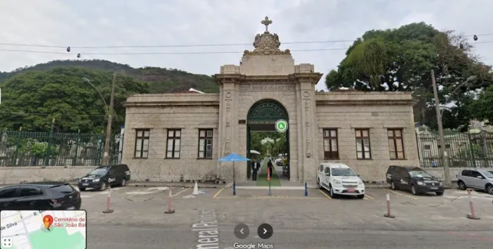 Jazigo Perpétuo Cemitério São João Batista - RJ